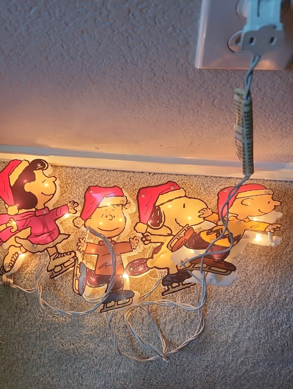 Peanuts Christmas Holiday Pathway Lights No Stakes